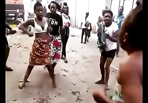 Two girls fighting forgo dick down osun say