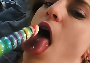 See Why Ashley Shye's Pussy Tastes So Charming