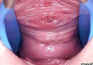 Hot czech non-specific gapes her soft vulva to the bizarre