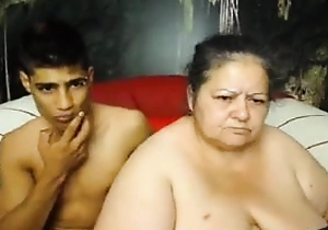 Fat old woman receives fucked by juvenile baffle