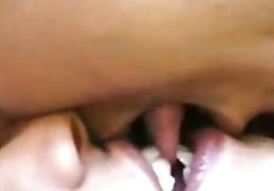 Desi butch sweet kiss more at xxx indianhottiktokvideos blogspot com