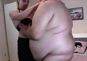 200 kg fat man be crazy slut